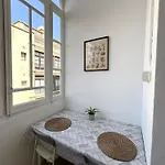Barcelona Central Apartments شقة برشلونة