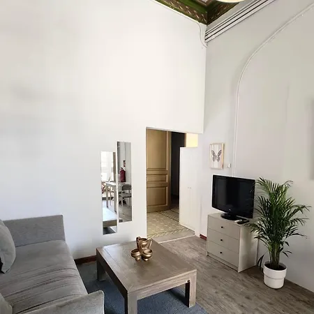 Daire Barcelona Central Apartments *