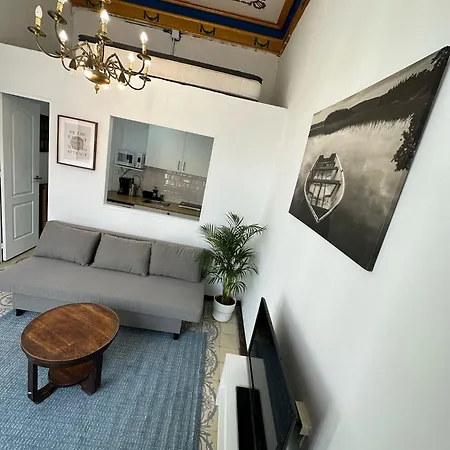 Barcelona Central Apartments