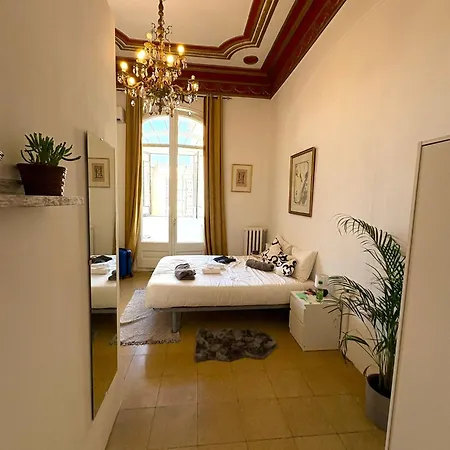 Barcelona Central Apartments דירה *