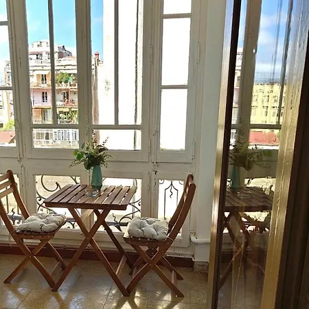 Barcelona Central Apartments