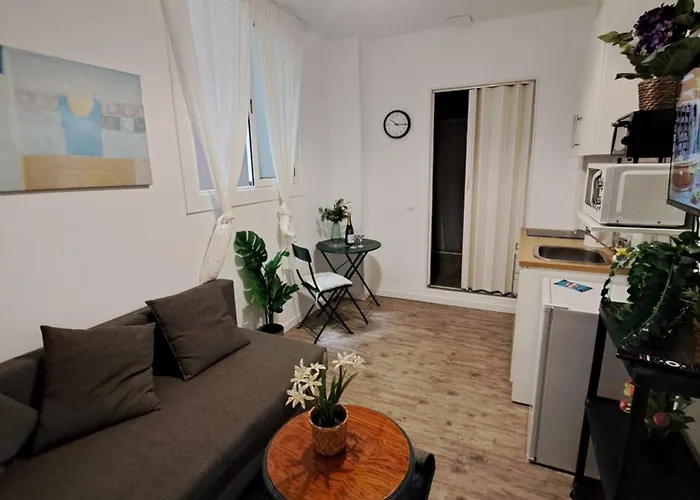 Barcelona Central Apartments